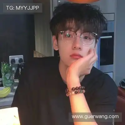 屈融健